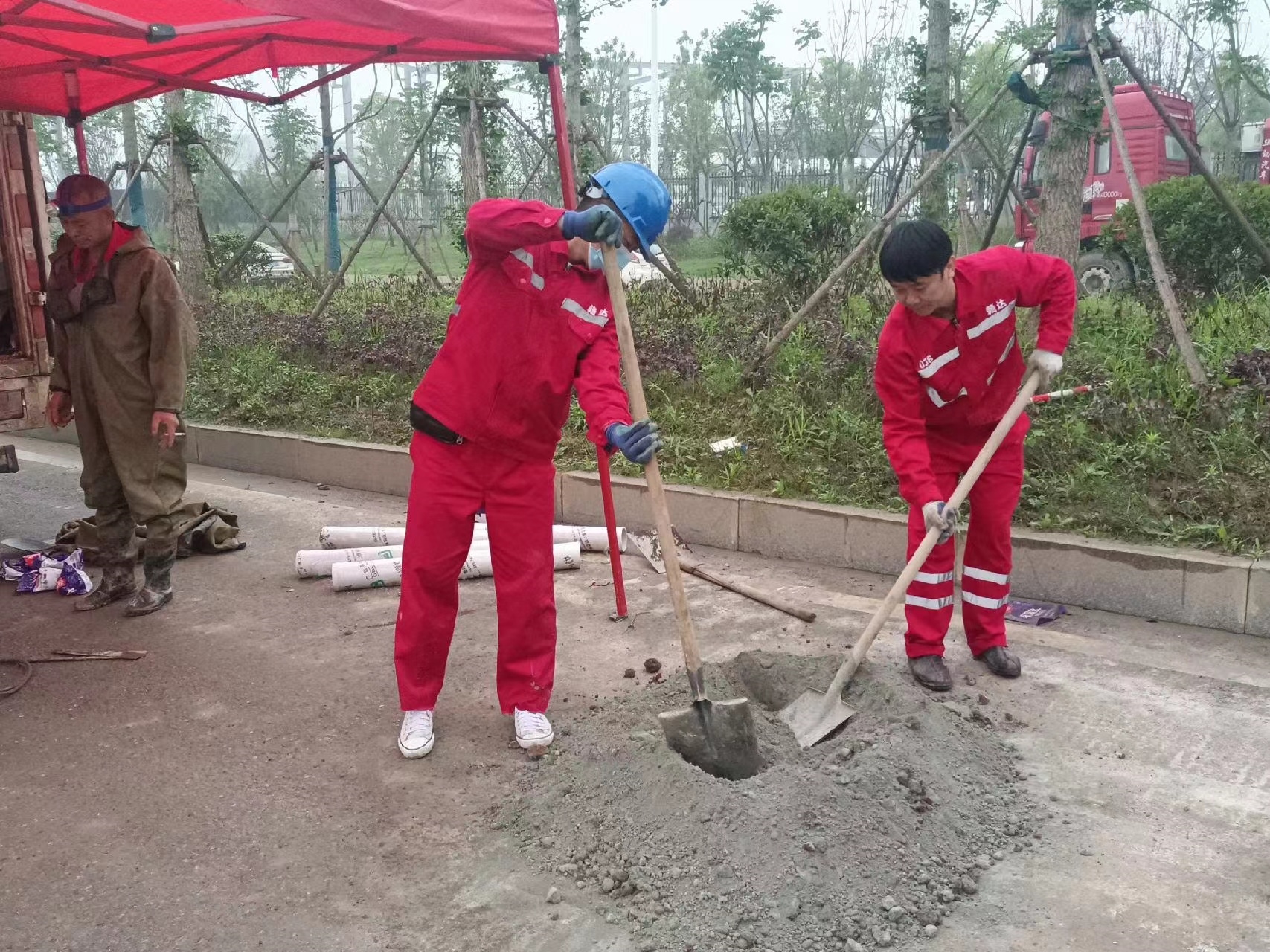 绵竹管道疏通哪家好】及时进行市政管道清淤